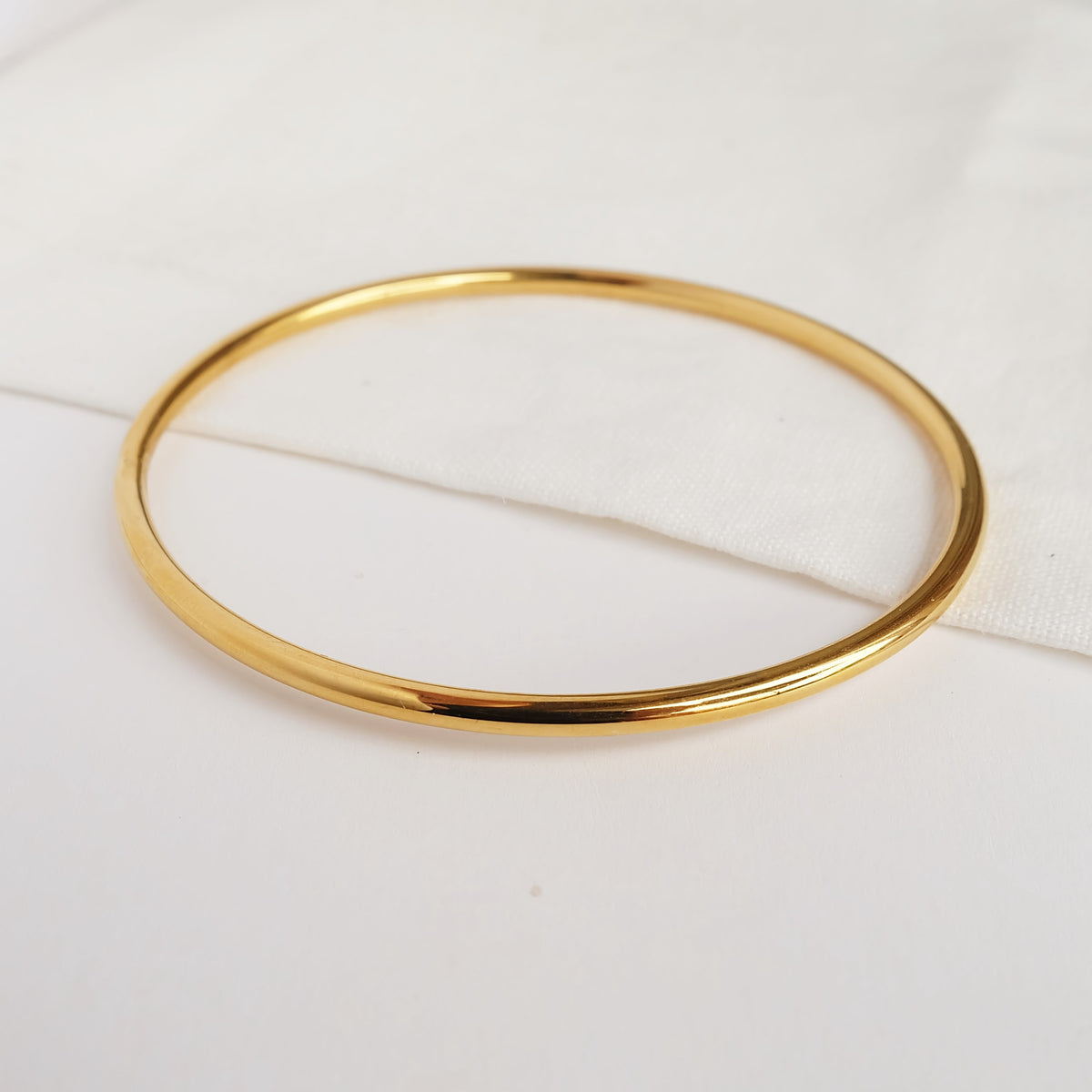 Classic Gold Bangle