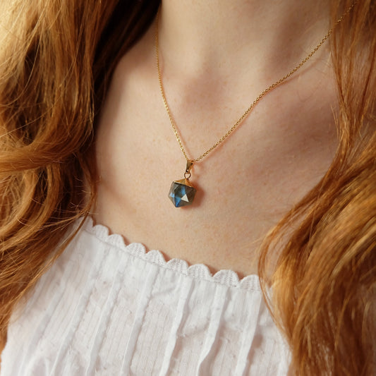 Labradorite Semi Precious Stone Necklace
