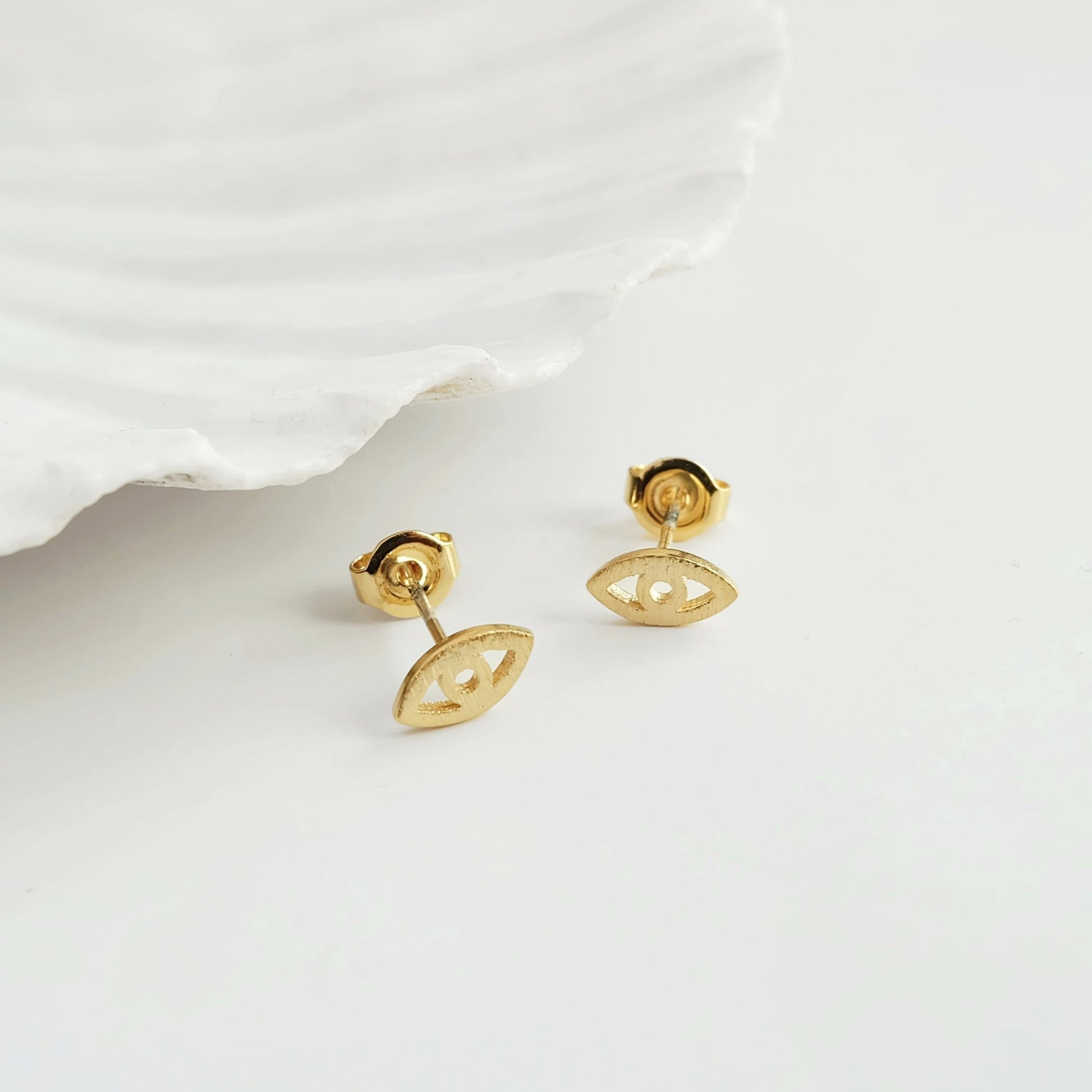 Eye Stud Earrings